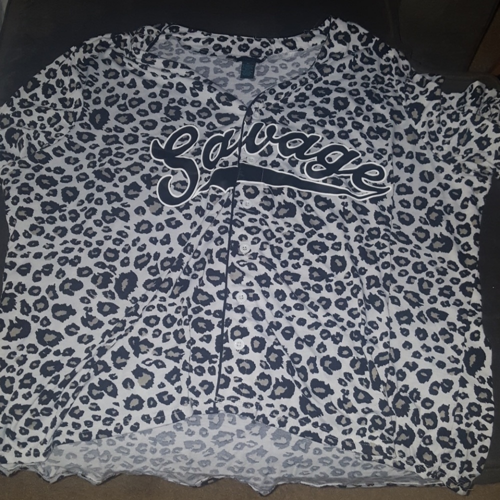 Cheetah print jersey style tee